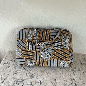 Oscar de la Renta Black and White Cosmetic Bag with Geometric Design